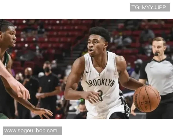 卡梅隆托马斯表现平平12投5中仅得13分2助攻正负值创赛季新低